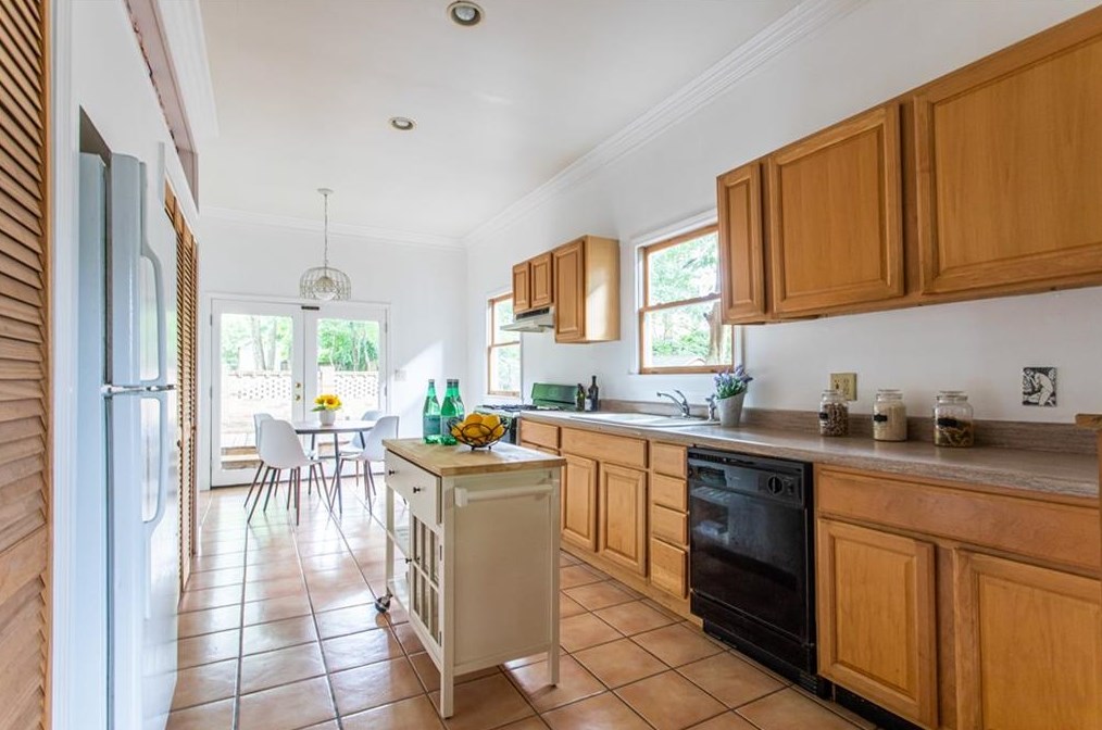 119 Melrose Ave, Decatur GA  30030-2849 exterior