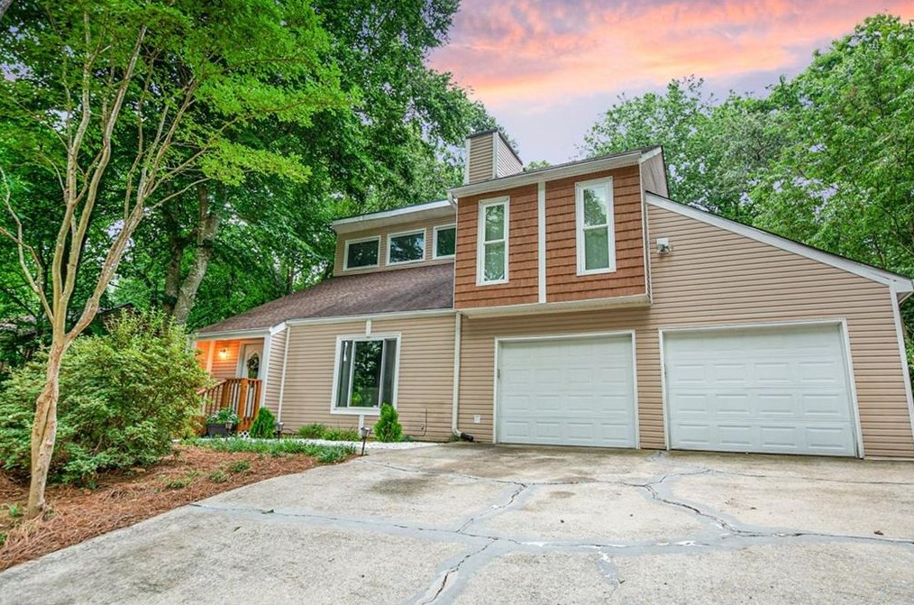 4148 Jones Bridge Cir, Norcross, GA 30092-1103
