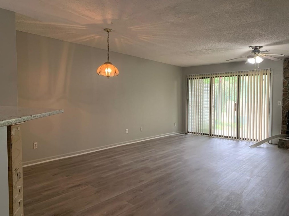 3241 Tennington Pl, Lawrenceville GA  30044-6501 exterior