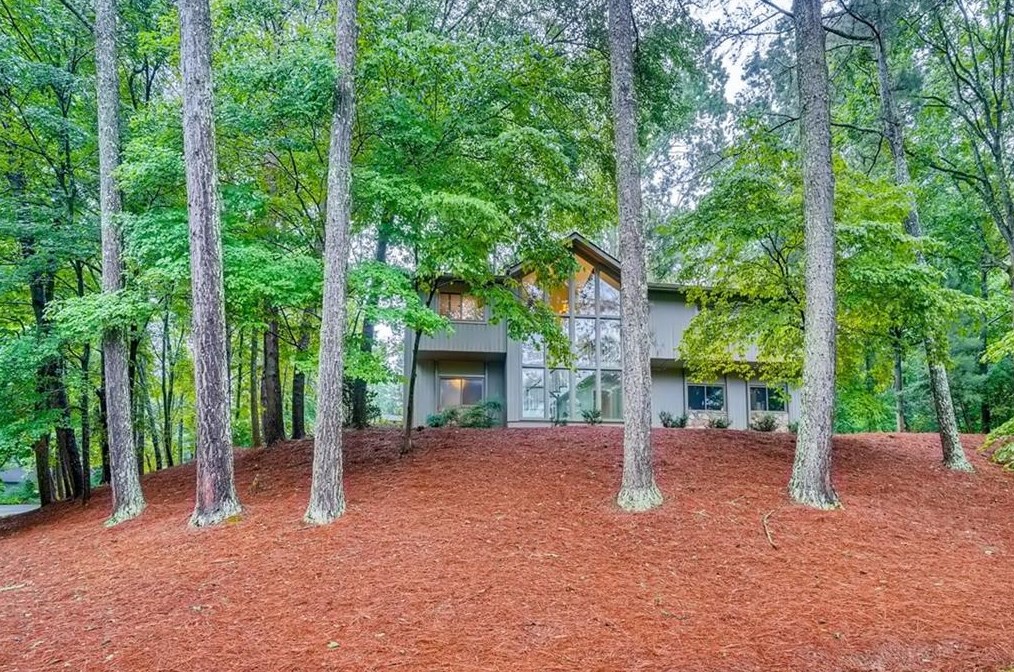 3992 Loch Highland Pass Ne, Roswell, GA 30075