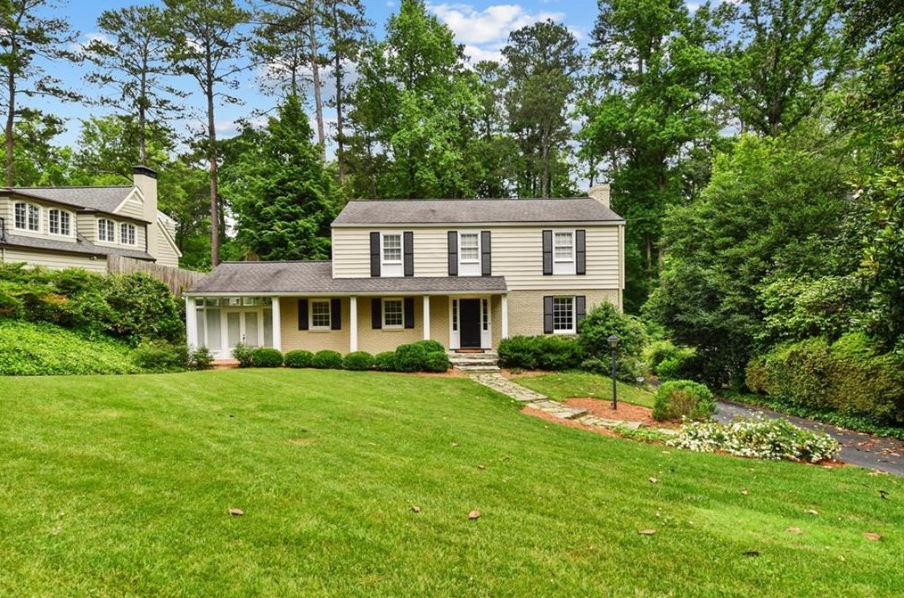 954 Winall Down Rd, Atlanta, GA 30319-1142