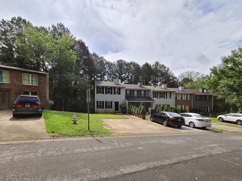 265 Hamilton Ct, Marietta, GA 30068