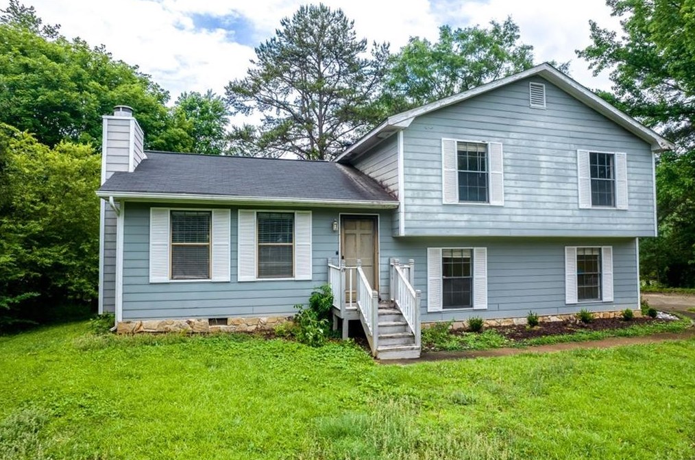 1114 Westchester Dr Sw, Lilburn, GA 30047