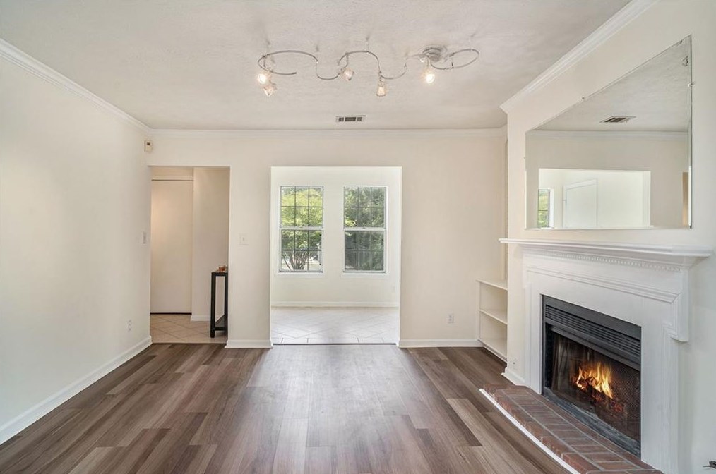 2007 Brian Way, Decatur GA  30033-3818 exterior