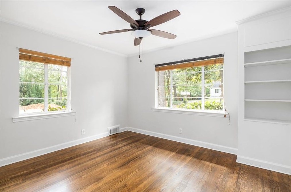 1216 Oldfield Rd, Decatur GA  30030-4545 exterior