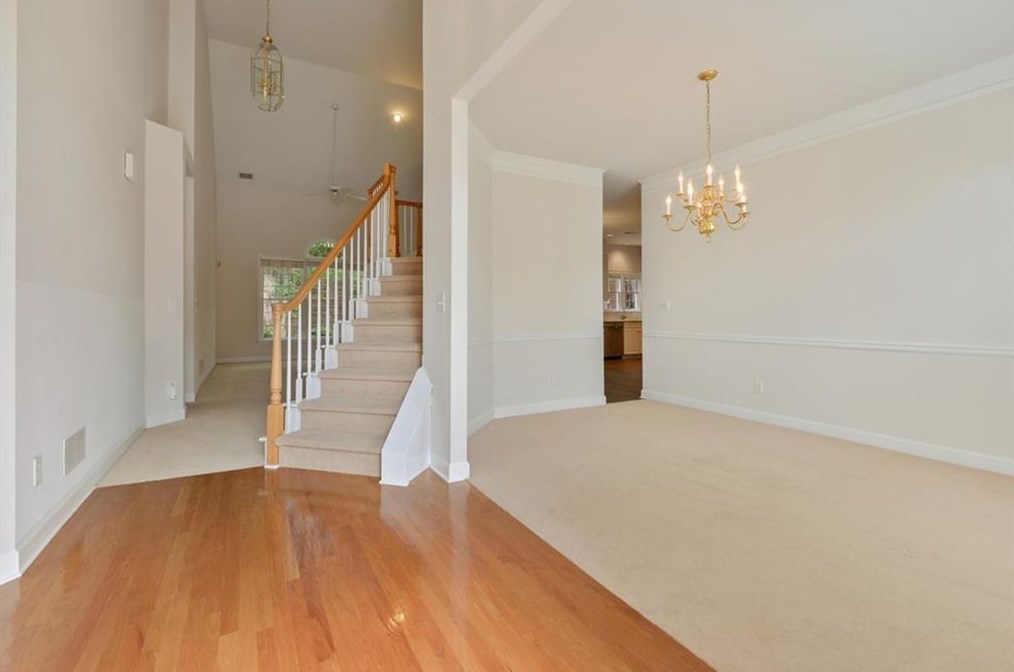 1462 Valley Glen Way, Atlanta GA  30338-5522 exterior