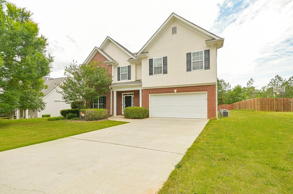 330 Champions Dr, Fairburn, GA 30213-6455