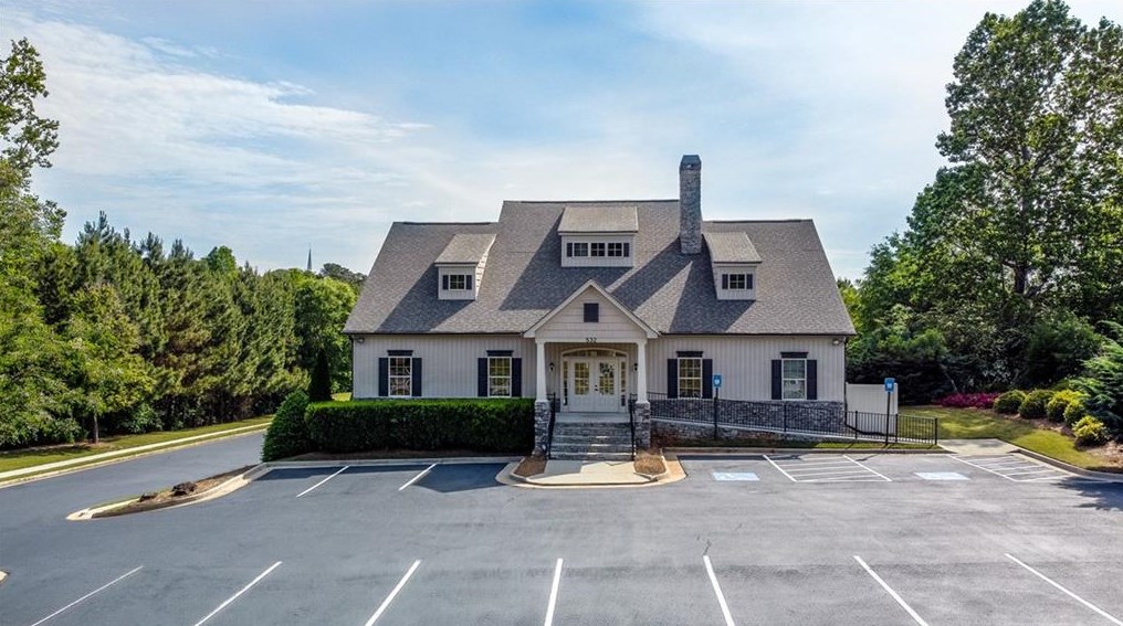 545 Calgary Downs Dr, Winder, GA 30680-4921