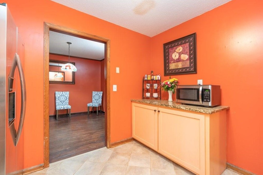 395 Mona Pl, Dallas GA  30132-8197 exterior