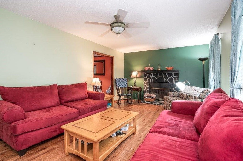 395 Mona Pl, Dallas GA  30132-8197 exterior