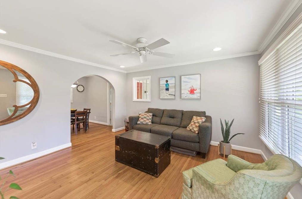1244 Sparrow Ln, Decatur, GA 30033-3926