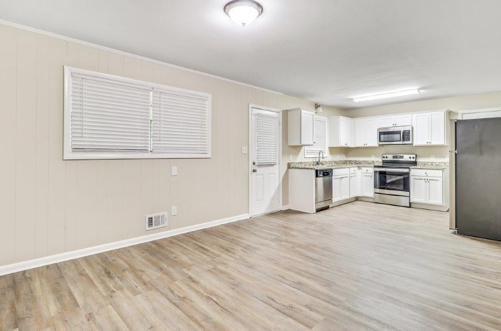 2241 Chamois Ct, Decatur GA  30035-2717 exterior