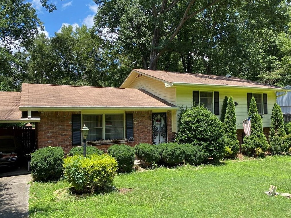 3304 Shady Oak Dr, Atlanta, GA 30340-2638