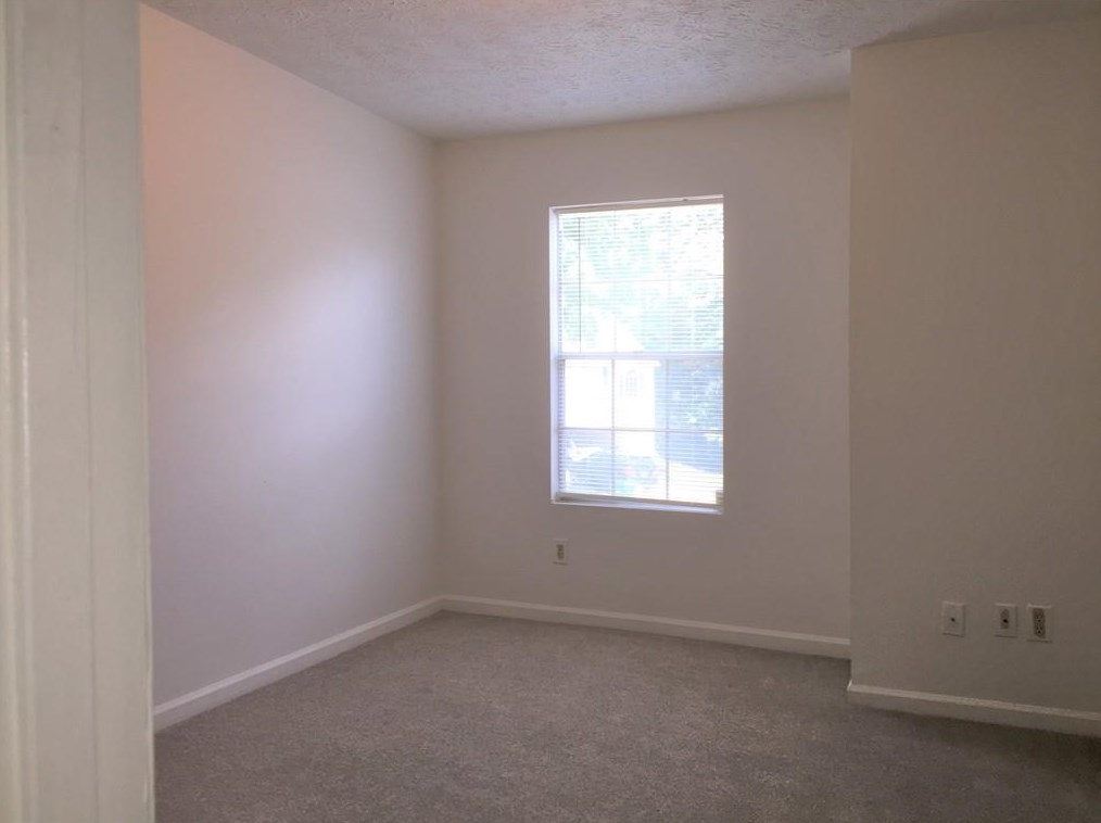 3297 Basking Shade Ln, Decatur GA  30034-6917 exterior