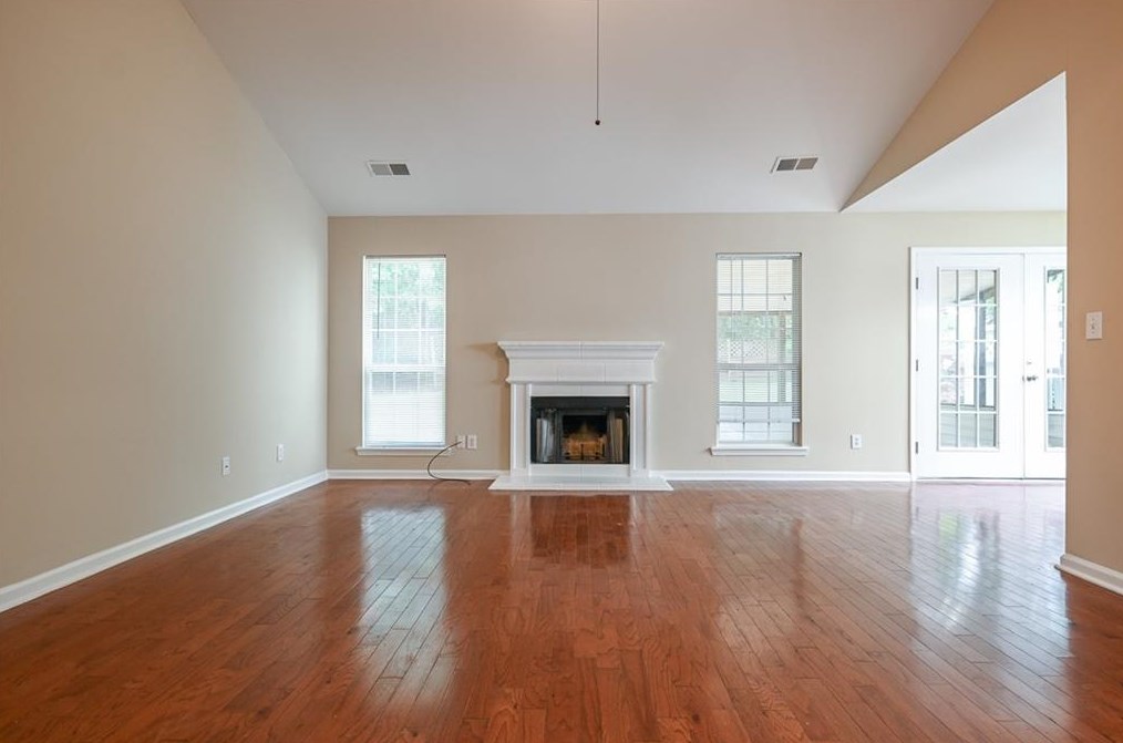 4916 Sunny Ridge Ct, Flowery Branch, GA 30542-6414