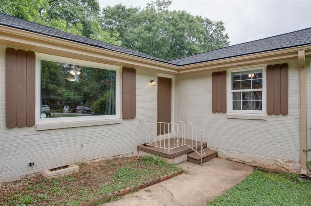 1606 Tanager Cir, Decatur GA  30032-3710 exterior