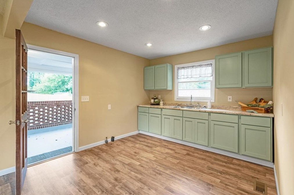 300 Wilkerson Rd, Rome GA  30165-3986 exterior