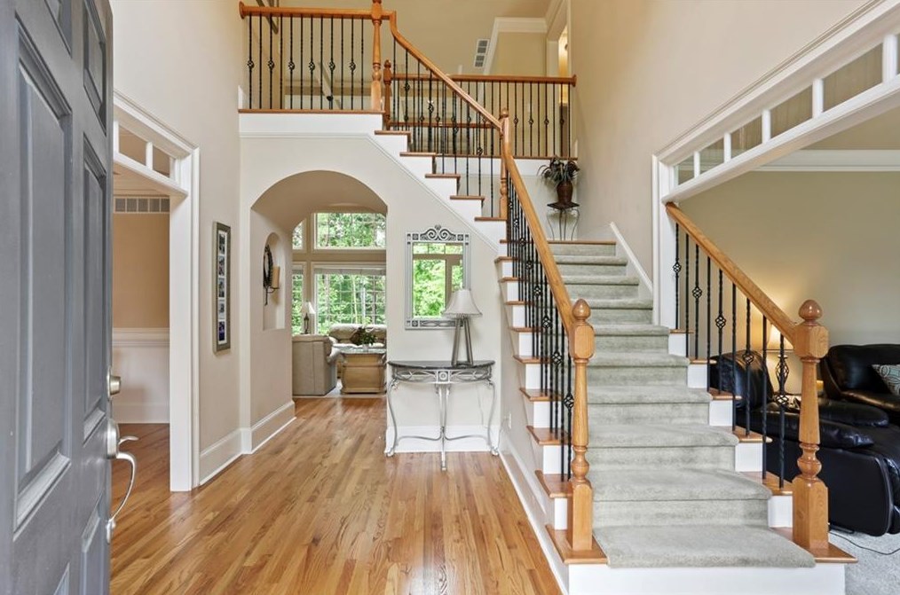 1121 Blackwell Farm Dr, Marietta, GA 30068-5314