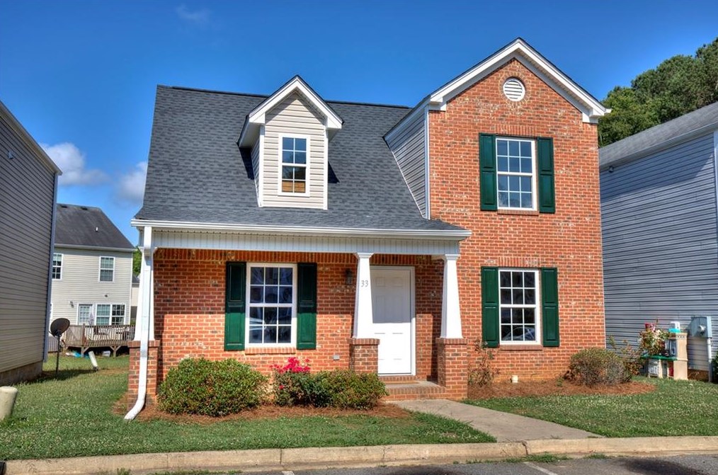 33 Middleton Ct, Euharlee, GA 30120-7933