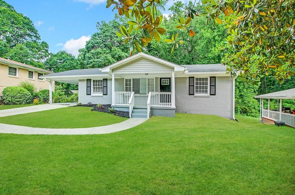 220 Oakcliff Ct Nw, Atlanta, GA 30331