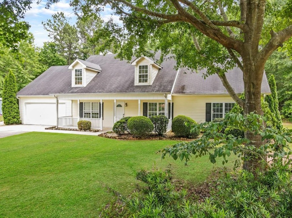192 Old Stonewall Dr, Locust Grove, GA 30248