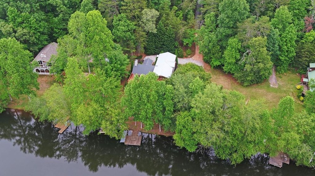 394 White Pines Circle, Demorest, GA 30535