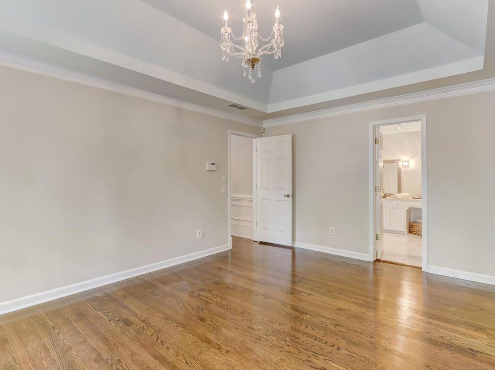 1790 Redbourne Dr, Atlanta GA  30350-5643 exterior