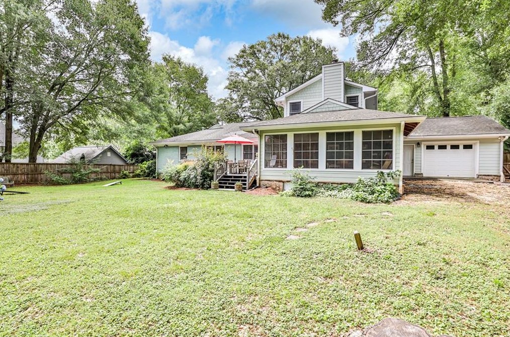 502 Kirk Rd, Decatur GA  30030-3774 exterior