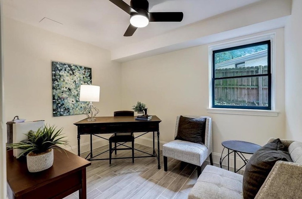 1939 Wildwood Pl, Atlanta GA  30324-4959 exterior