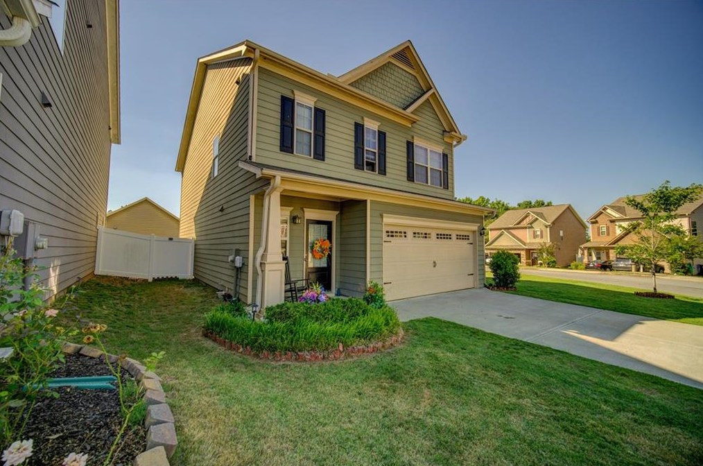 23 Howard Ave, Euharlee, GA 30121-4625
