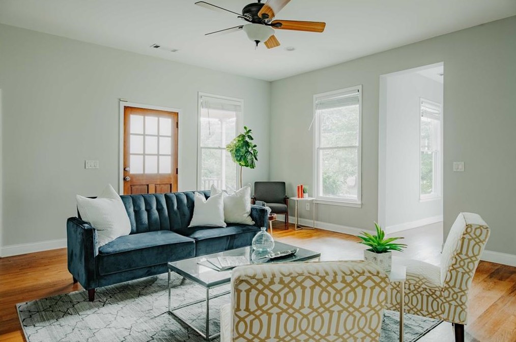 2033 Ridgedale Rd, Atlanta, GA 30317-1211
