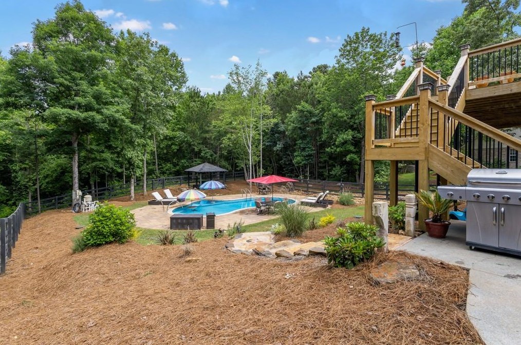 6242 Huckleberry Rdg, Flowery Branch, GA 30542-5360