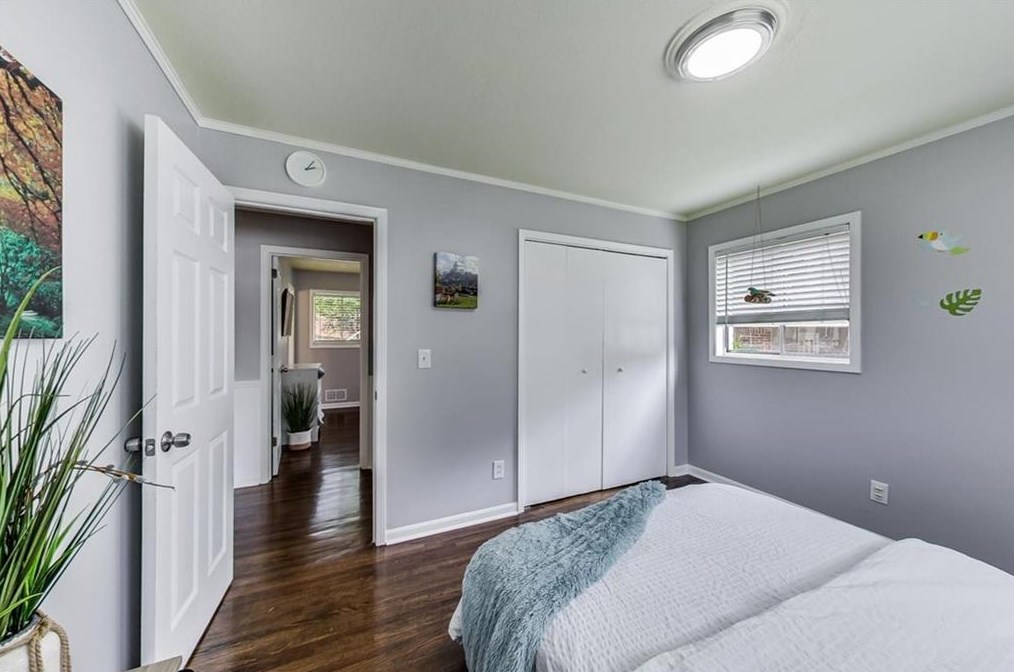 1351 Faraday Pl, Decatur GA  30033-3106 exterior