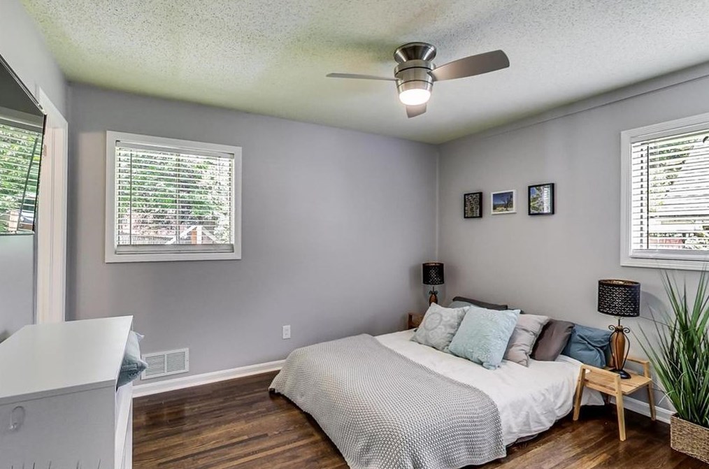 1351 Faraday Pl, Decatur GA  30033-3106 exterior