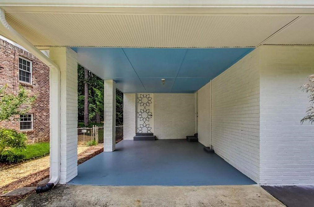 1351 Faraday Pl, Decatur GA  30033-3106 exterior