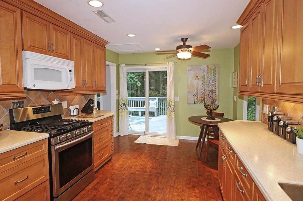 3525 Cedar Valley Dr, Smyrna GA  30080-5646 exterior