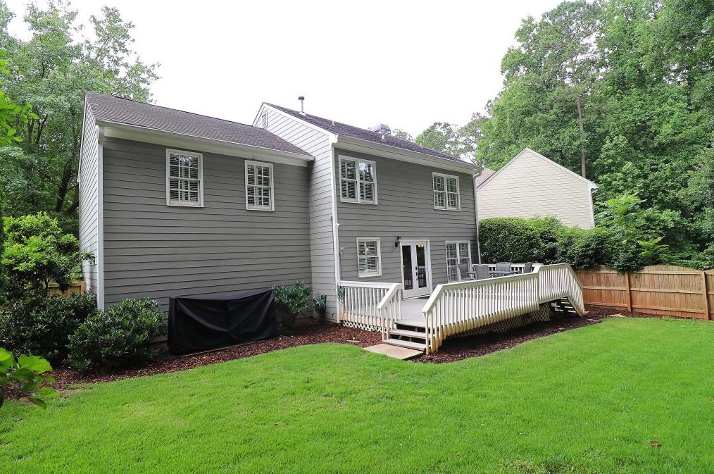 1132 Oakbrook Way, Atlanta GA  30319-4555 exterior