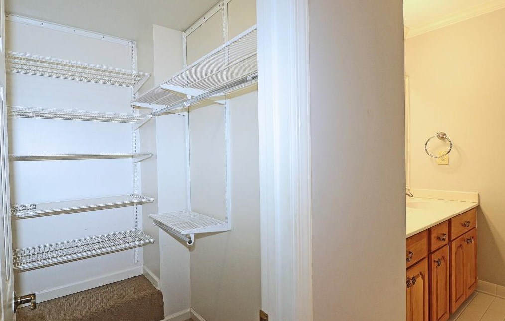 1132 Oakbrook Way, Atlanta GA  30319-4555 exterior