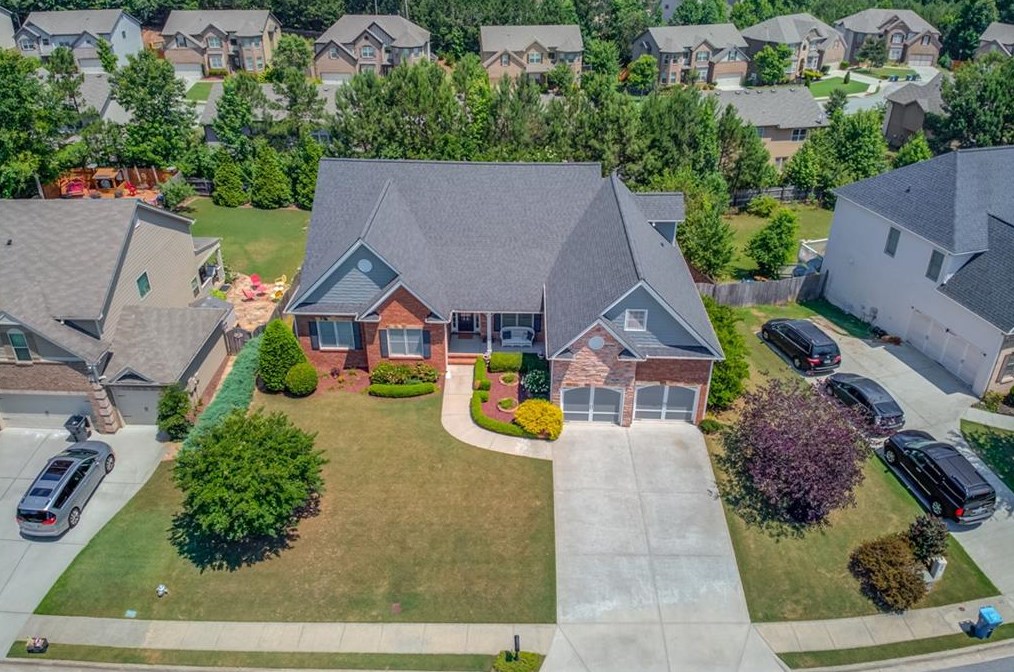 725 Grand Ivey Pl, Dacula, GA 30019-7896