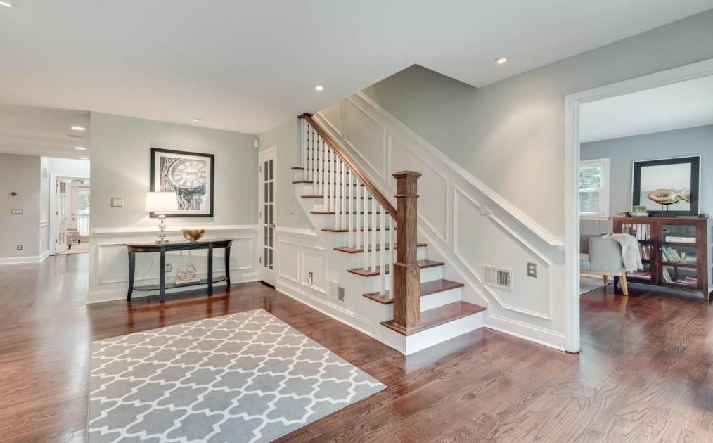 2209 Oakawana Dr, Atlanta, GA 30345-3550