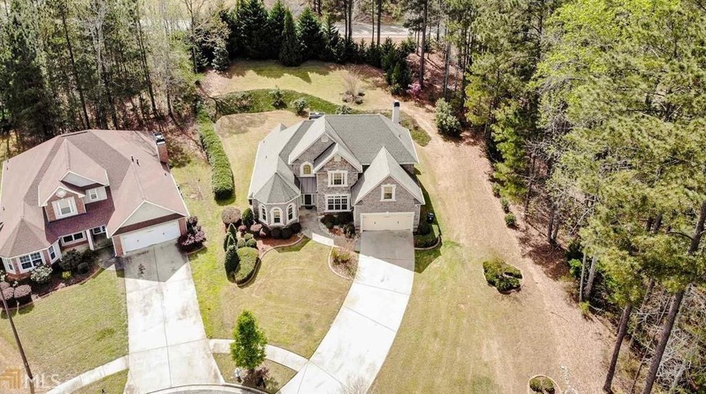 675 Adenwell Dr, Fairburn, GA 30213-4697