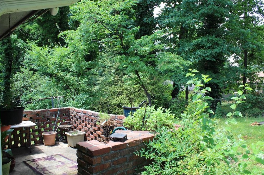 3136 Gay Dr, Decatur GA  30032-7135 exterior