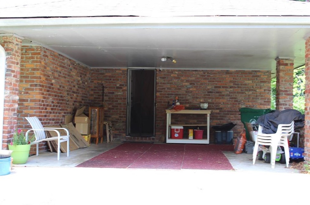 3136 Gay Dr, Decatur GA  30032-7135 exterior