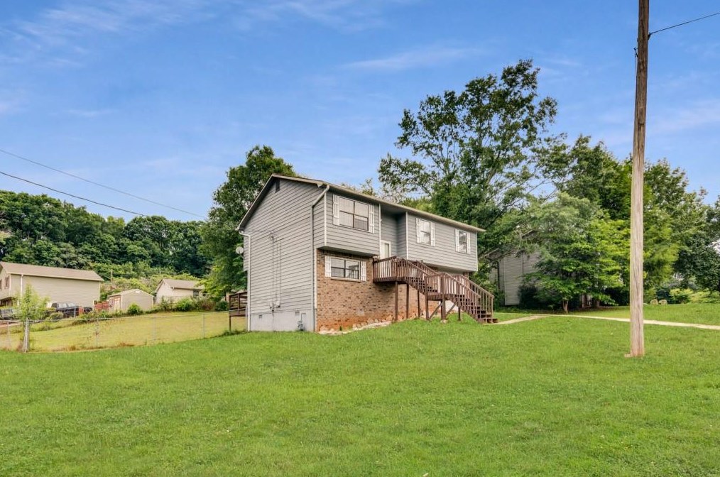 2731 Rockdale Dr, Decatur, GA 30034-1069