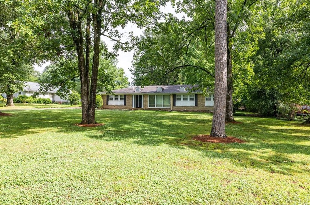 3106 Garden Lakes Blvd, Rome, GA 30165-1718