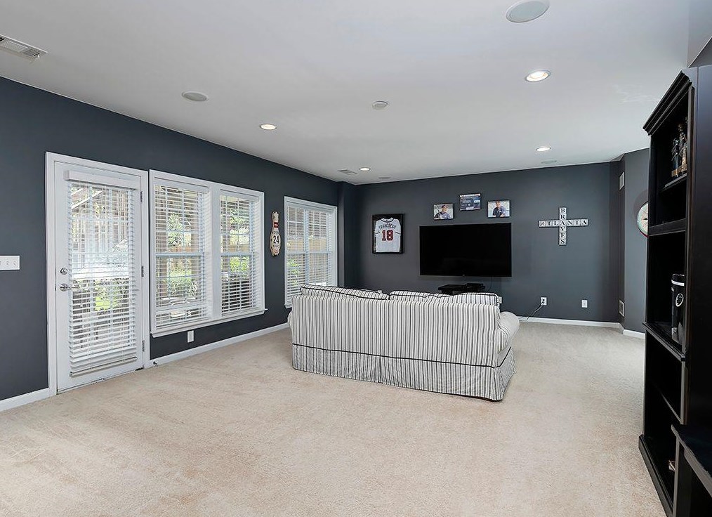 4635 Prater Way, Smyrna GA  30080-9260 exterior