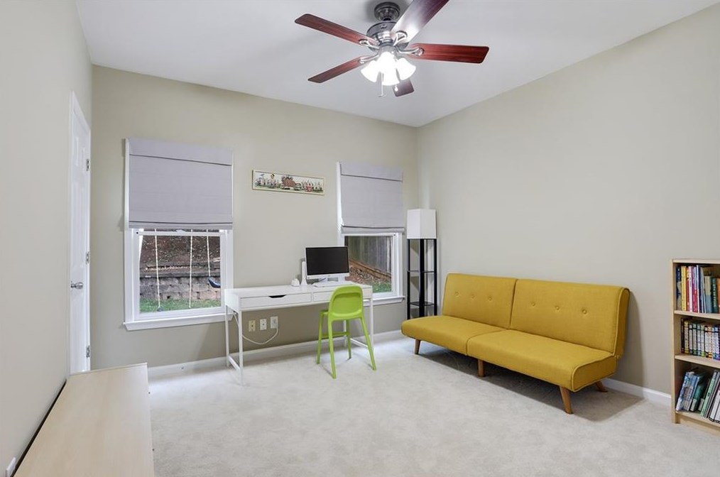 860 Highmeade Dr, Alpharetta GA  30005-3701 exterior