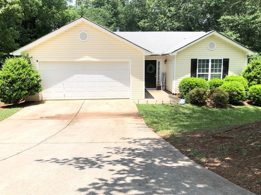 341 Ivy Hills Cir, Mount Airy, GA 30563