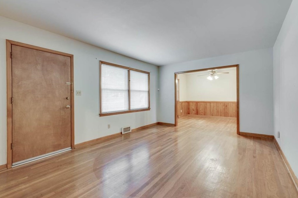 2895 Mount Olive Dr, Decatur, GA 30033-3025