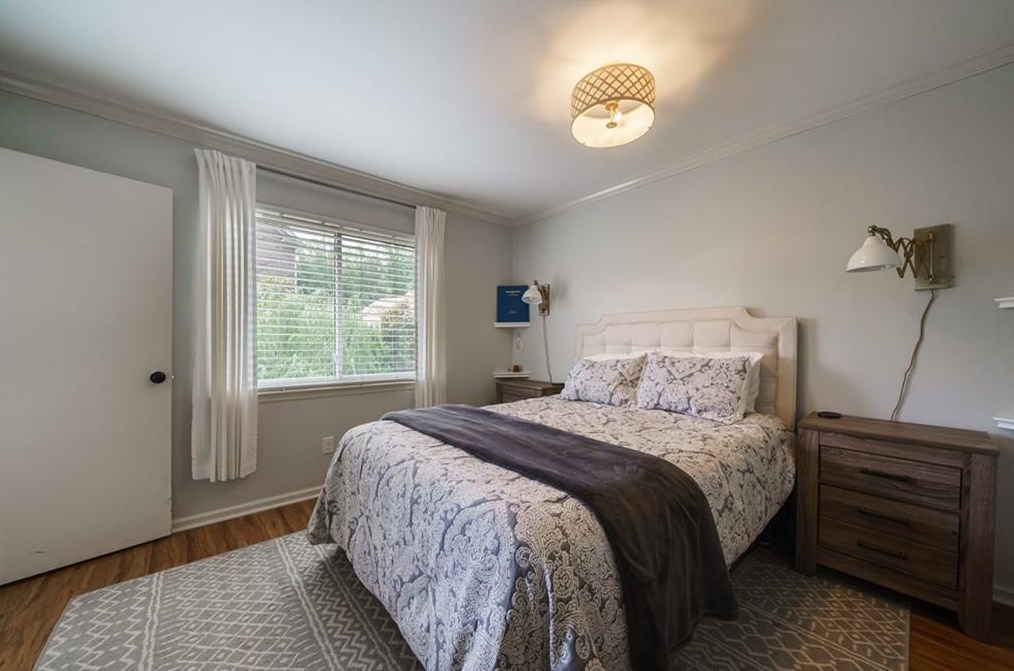 1563 Park Creek Ln, Atlanta GA  30319-2147 exterior